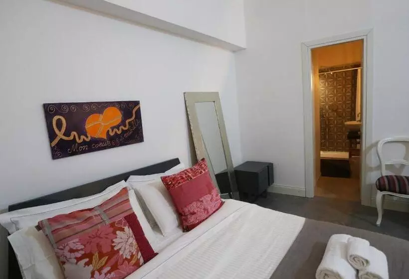 پانسیون B&b Salerno Al Duomo