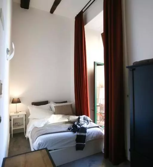 پانسیون B&b Salerno Al Duomo