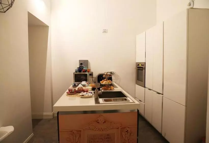 پانسیون B&b Salerno Al Duomo