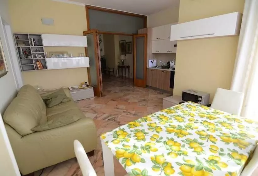 B&b Domus Lupiae