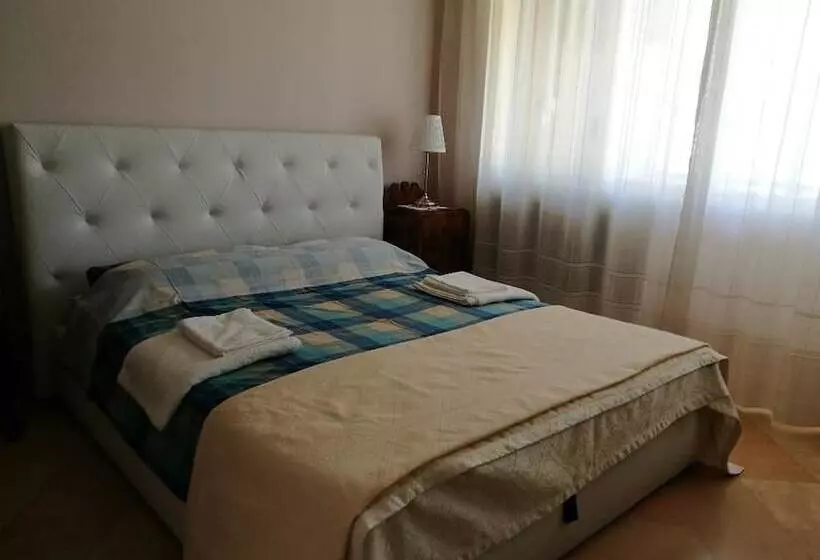B&b Domus Lupiae
