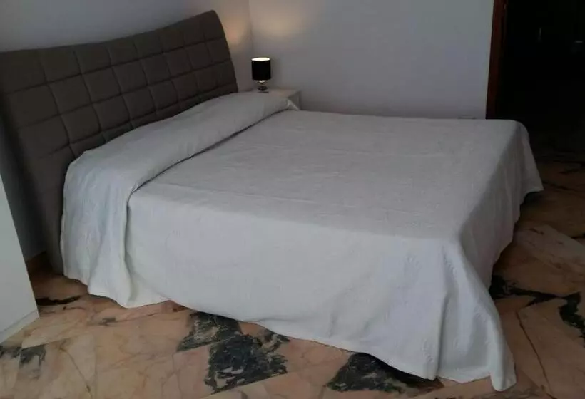 B&b Domus Lupiae