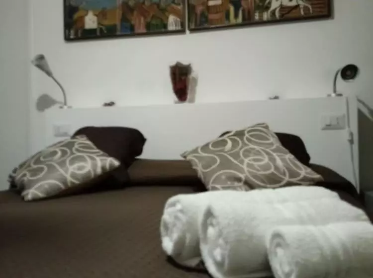 Aamiaismajoitus (B&B) Villa Gandamar