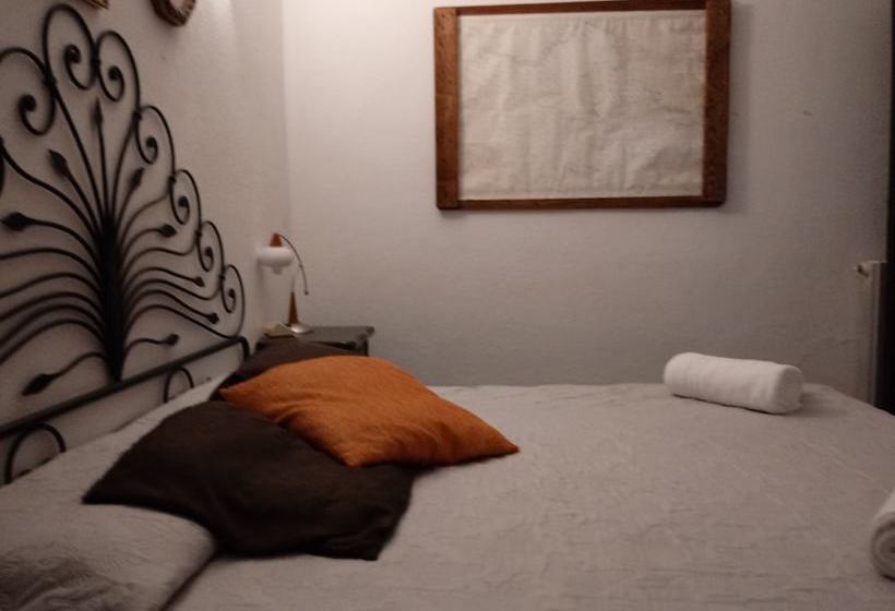 住宿加早餐  Villa Gandamar