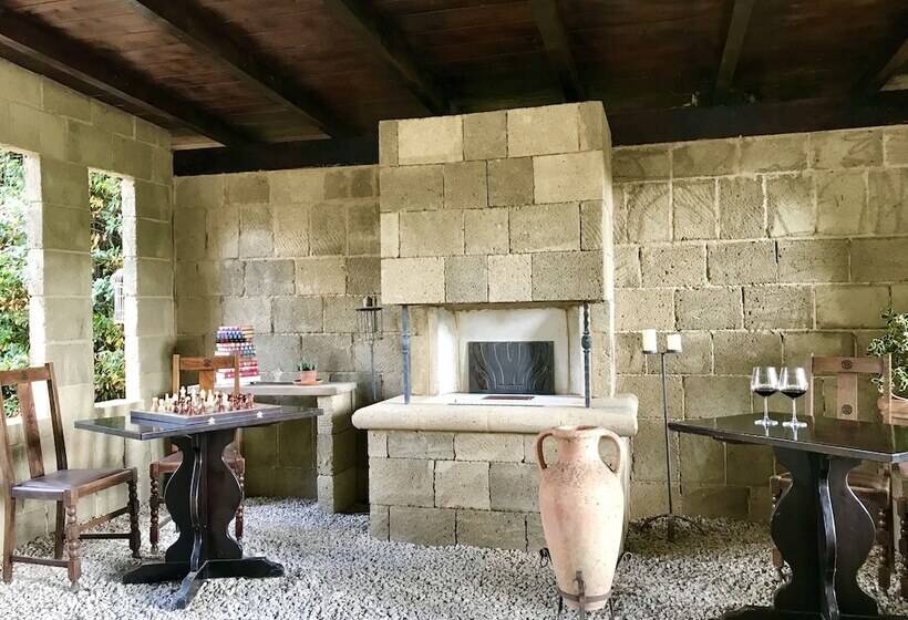 ベッドアンドブレックファースト Villa Loghino