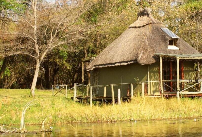 Szálloda Camp Kwando