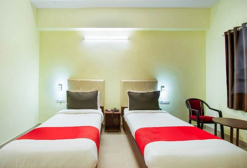 فندق Collection O 30087 Daba Garden Road