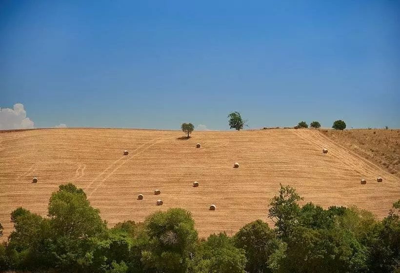 Maaseutuhotelli Agriturismo Le Chiuse