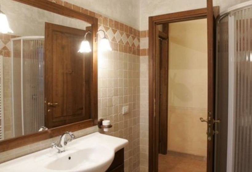 בית מלון כפרי Agriturismo Tenuta Roccaccia