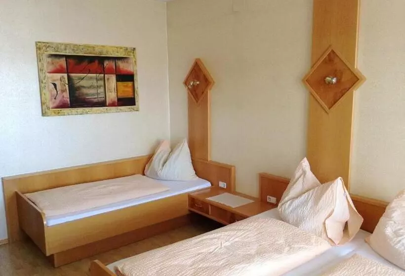 پانسیون Gasthof Janits