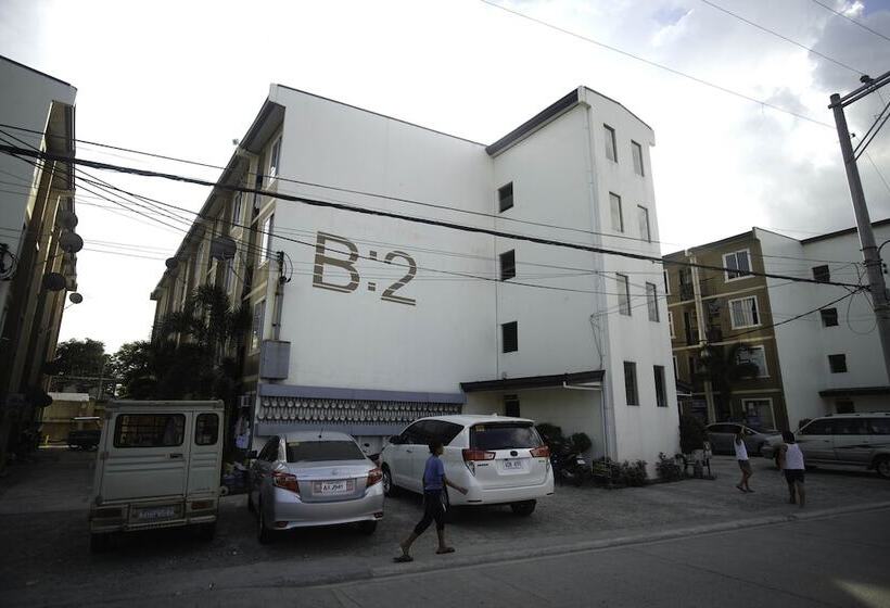 Sr Hostel   Adults Only