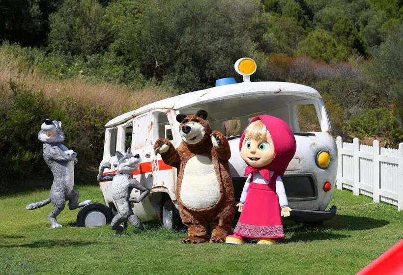 ホテル Baia Di Chia Resort Sardinia, Curio Collection By Hilton