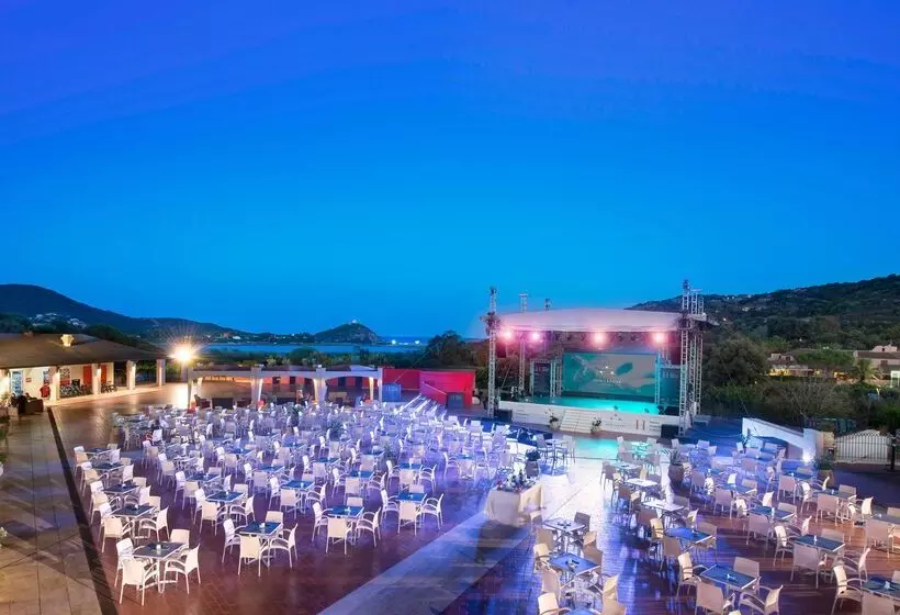 ホテル Baia Di Chia Resort Sardinia, Curio Collection By Hilton
