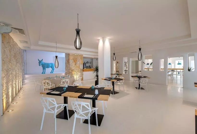 ホテル Baia Di Chia Resort Sardinia, Curio Collection By Hilton