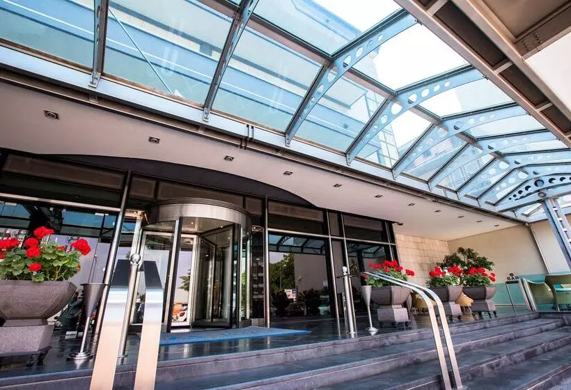 Best Western Hotel Ferrari