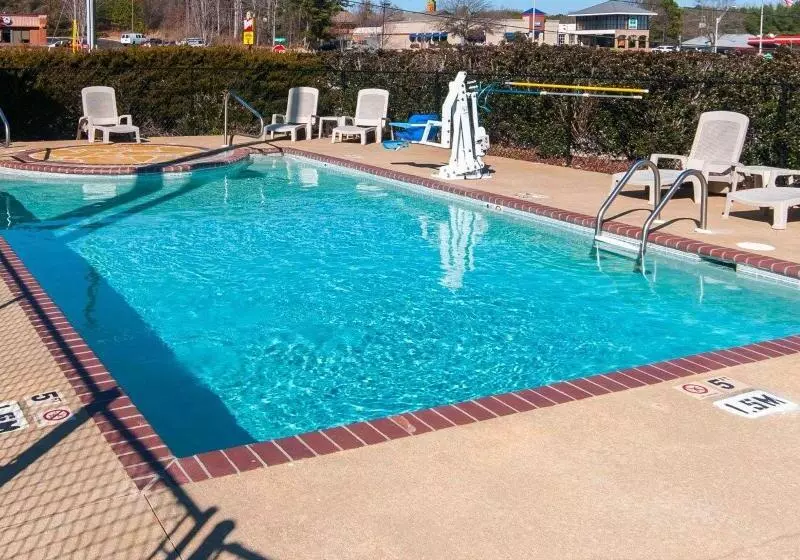 ホテル Comfort Inn & Suites