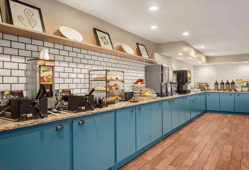 Otel Country Inn & Suites By Radisson, Ames, Ia