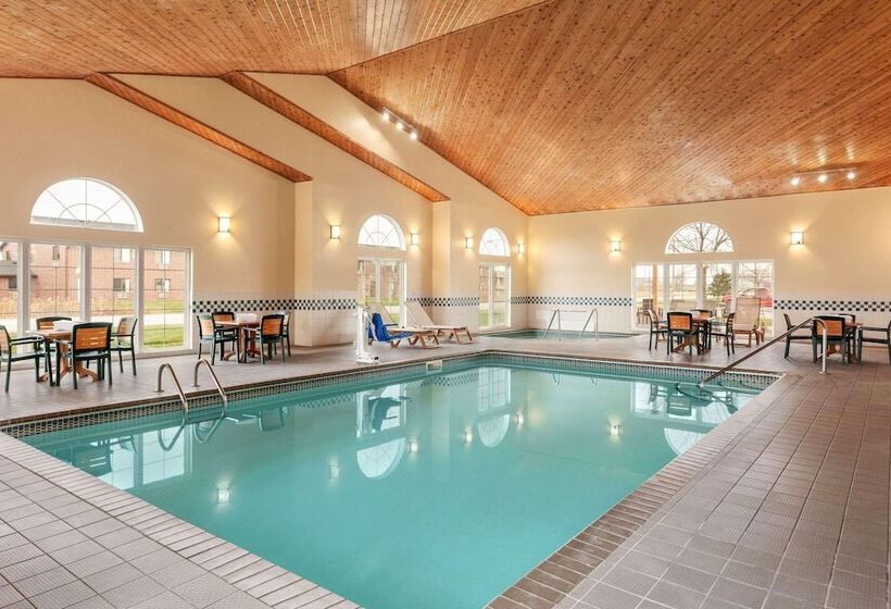 Otel Country Inn & Suites By Radisson, Ames, Ia