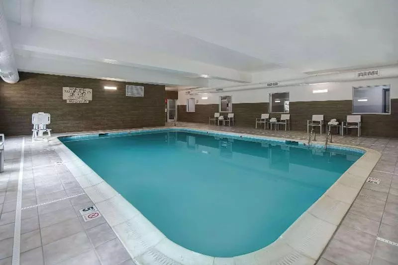 Hôtel Country Inn & Suites By Radisson, Cincinnati Airport, Ky