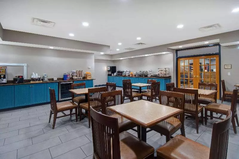 Hôtel Country Inn & Suites By Radisson, Cincinnati Airport, Ky