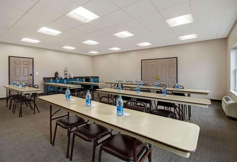 فندق Country Inn & Suites By Radisson, Cincinnati Airport, Ky