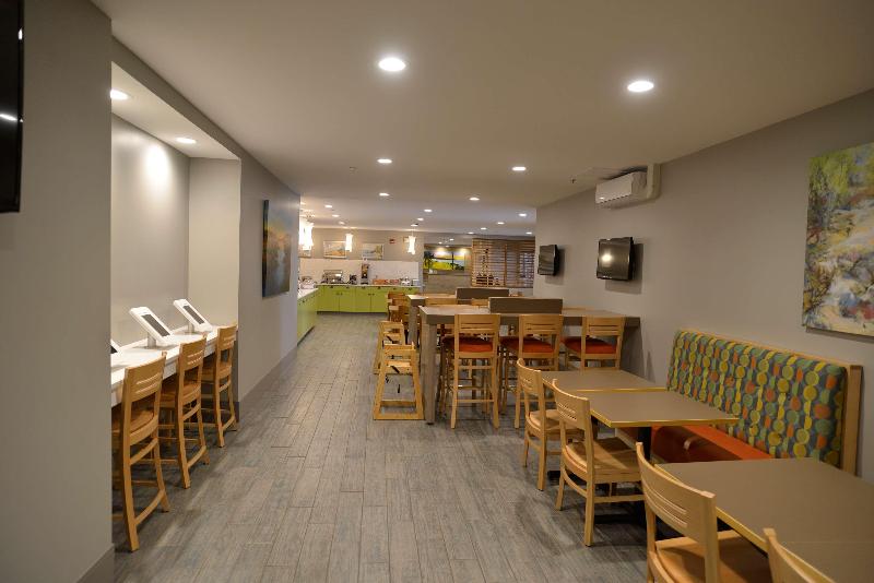 Hotel Country Inn & Suites By Radisson, Duluth North, Mn