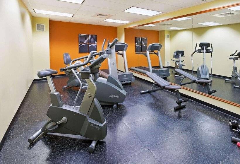 Отель Country Inn & Suites By Radisson, Lewisburg, Pa