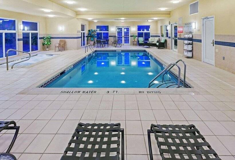 Отель Country Inn & Suites By Radisson, Lewisburg, Pa