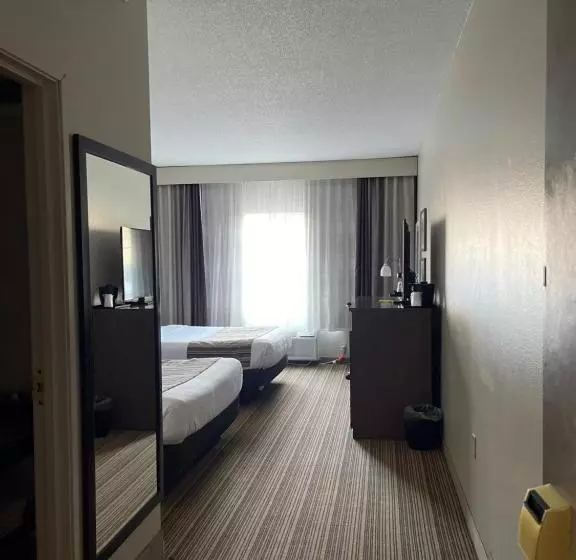 Отель Country Inn & Suites By Radisson, Prairie Du Chien, Wi