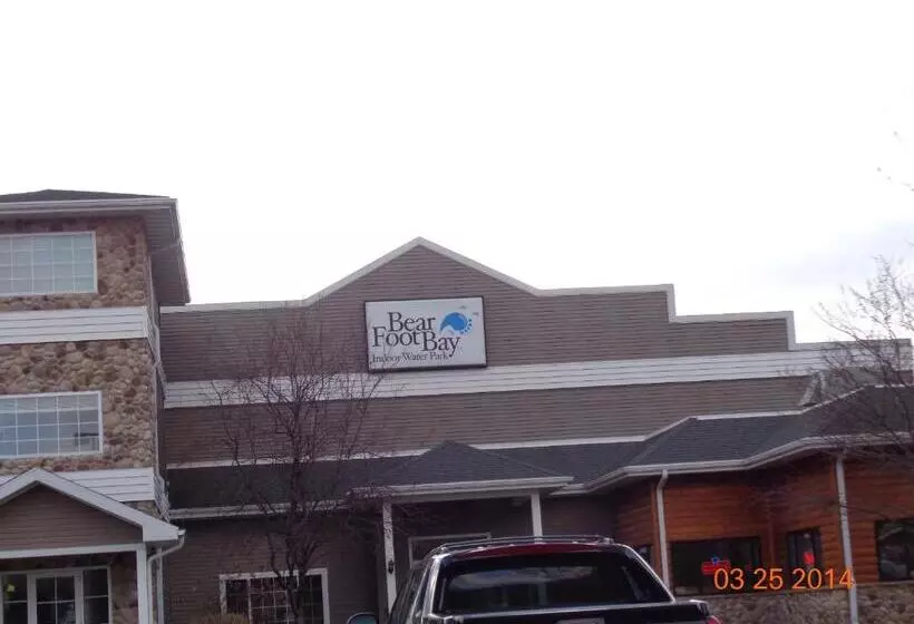 Отель Country Inn & Suites By Radisson, Prairie Du Chien, Wi