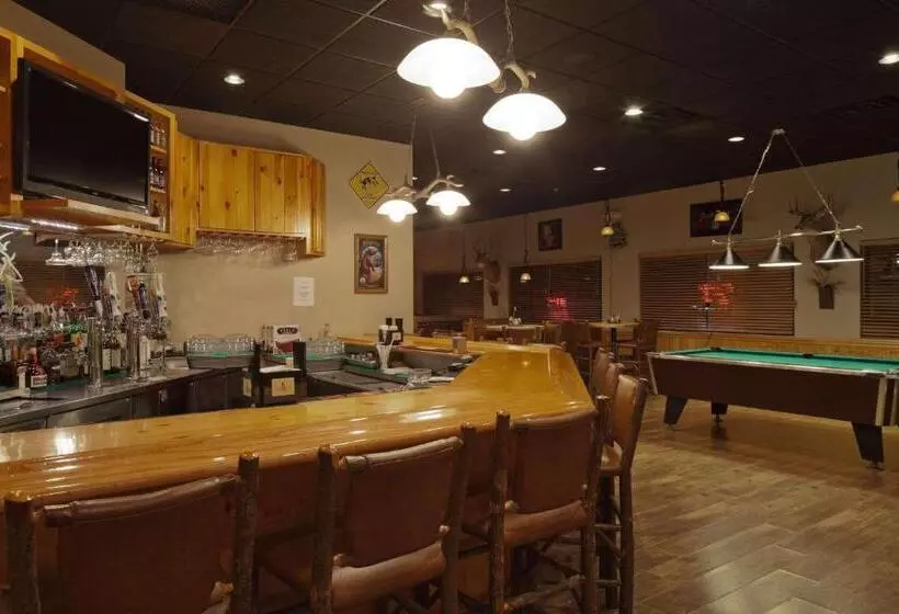 Отель Country Inn & Suites By Radisson, Prairie Du Chien, Wi