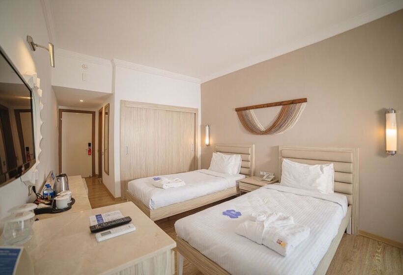 فندق Fun & Sun Family Club Saphire