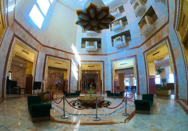 בית מלון כפרי Le Palace