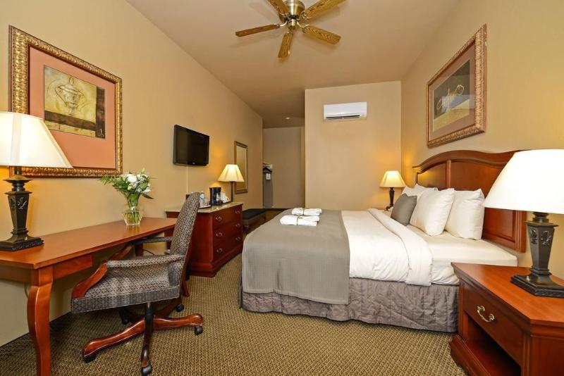 هتل O Brien Riverwalk Boutique