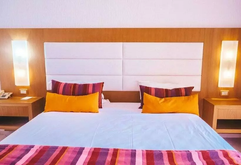 هتل Skanes Serail