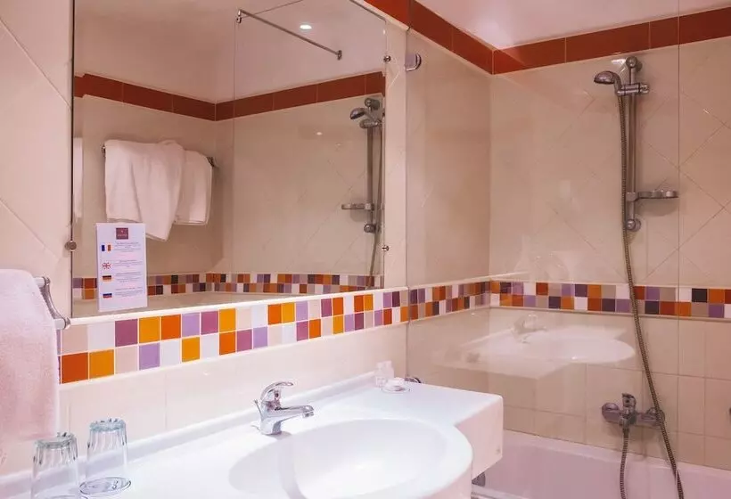 هتل Skanes Serail