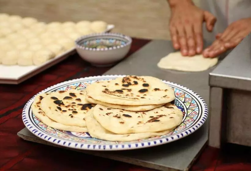 هتل Skanes Serail