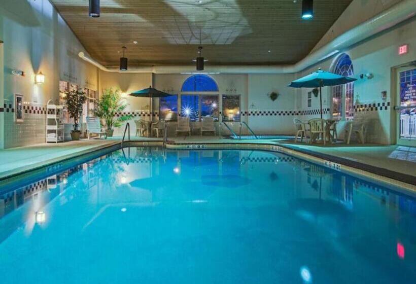 בית מלון כפרי Holiday Inn Express & Suites Zion By Ihg