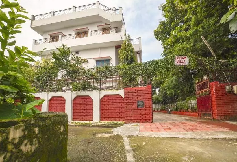 ペンション Oyo Home 71857 Gautam Villa
