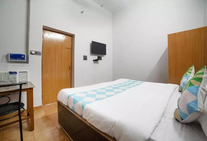 ペンション Oyo Home 71857 Gautam Villa