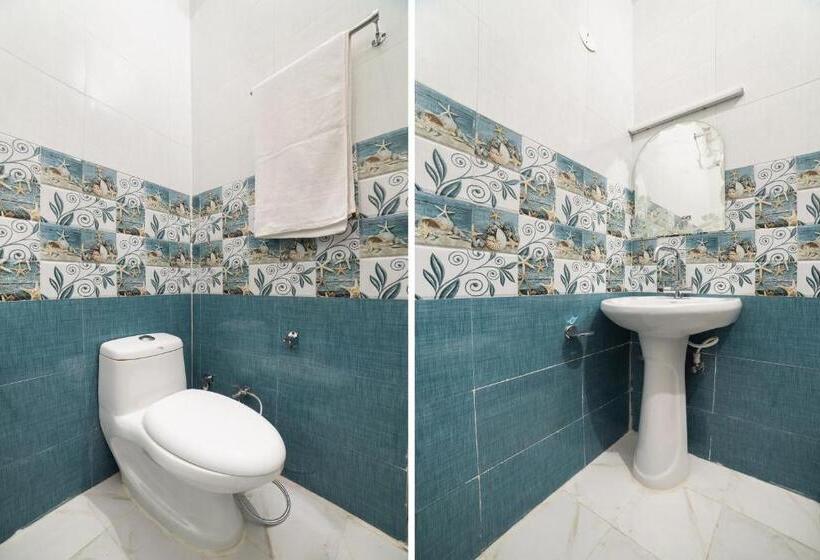 펜션 Oyo Home 71857 Gautam Villa