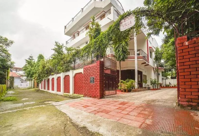 ペンション Oyo Home 71857 Gautam Villa