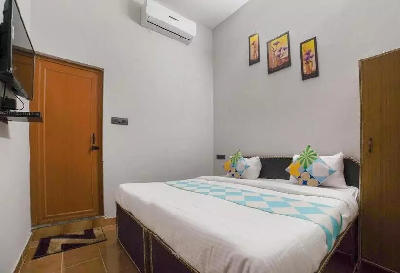 ペンション Oyo Home 71857 Gautam Villa