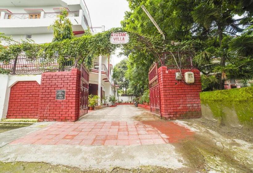 펜션 Oyo Home 71857 Gautam Villa