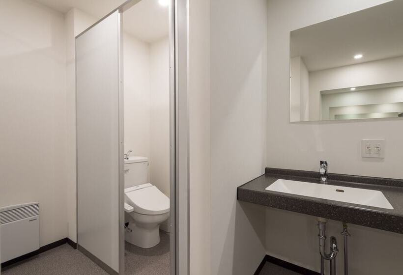 Hostel Niseko Wow Lodge