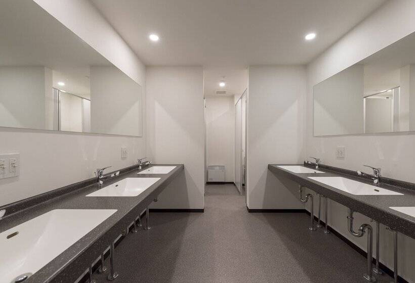 Hostel Niseko Wow Lodge