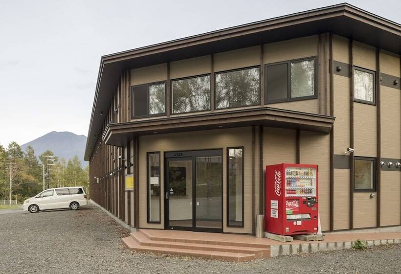 Hostel Niseko Wow Lodge