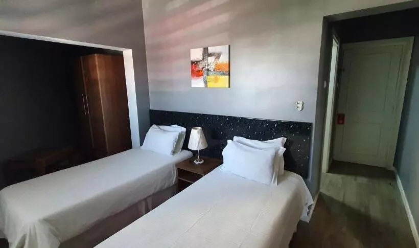 تختخواب و صبحانه Royal Residencial