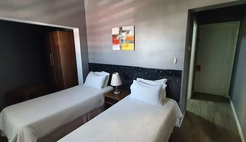 تختخواب و صبحانه Royal Residencial