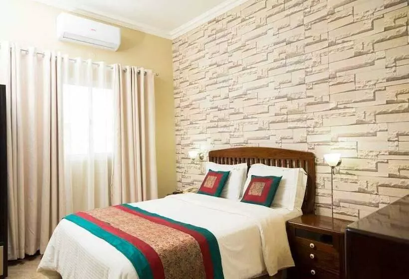 تختخواب و صبحانه Royal Residencial